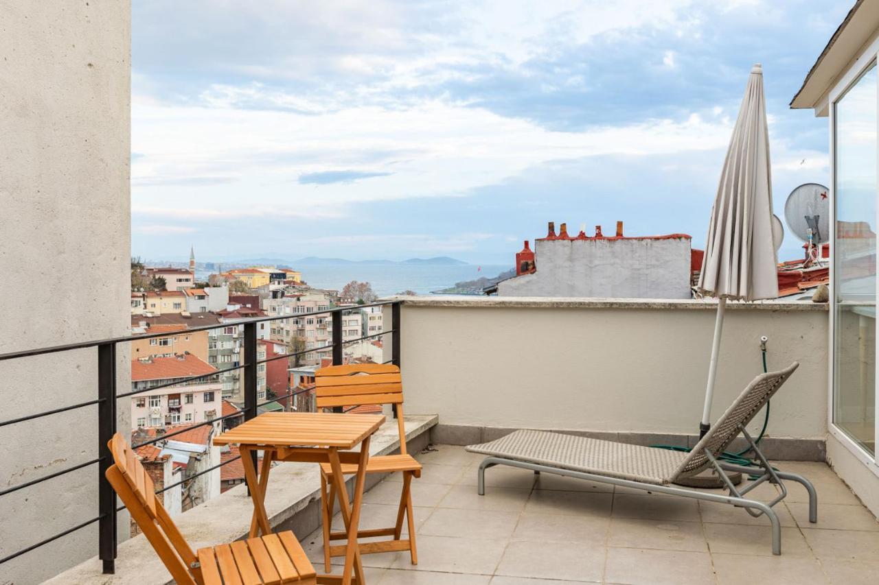 Mesmerizing Flat With Bosphorus View In Beyoglu Apartment Istanbul Luaran gambar